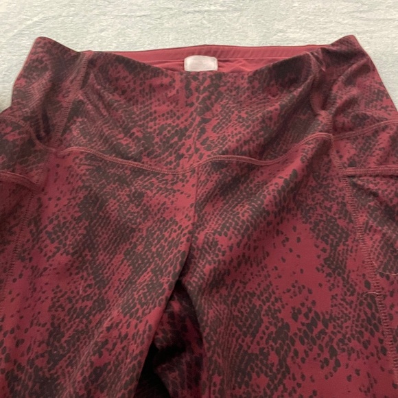 Chico’s Zenergy bundle of 3 Medium full length pull on leggings BLACK-SOLD - Picture 5 of 7